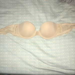 Lace strapless bra